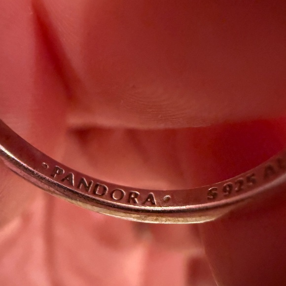 Pandora Silver Heart Crystal Ring - Picture 4 of 4